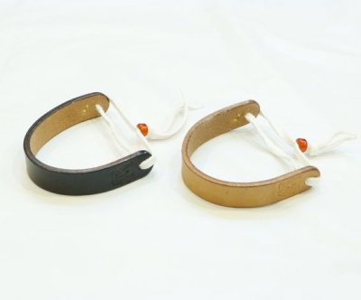 画像2: ANDFAMILY<アンドファミリー>/Leather Bracelet‘nature’(レザーブレスレット)/ブラック、タン2色展開 (2)