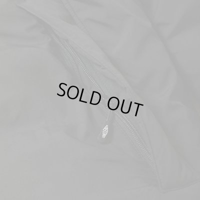 CHALLENGER / FIELD DOWN JACKET