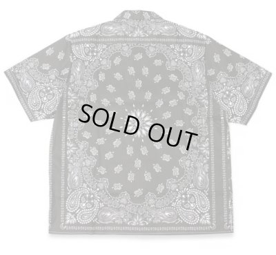 HIDE AND SEEK / Bandana Pattern S/S Shirt(24ss)