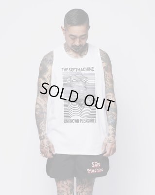 SOFTMACHINE / PLEASURES TANK