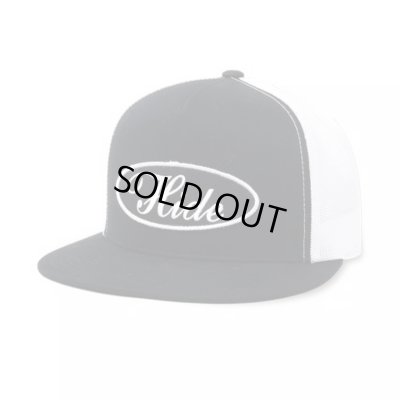 HIDE AND SEEK / Patch Mesh CAP