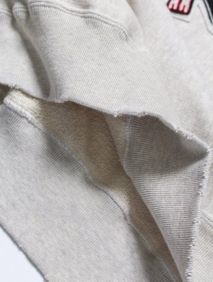 BOW WOW / ST. MACLAREN UNIV. SWEATSHIRT AGED