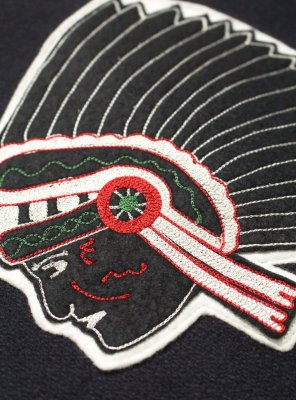 BOW WOW / ST. MACLAREN UNIV. VARSITY JACKET AGED