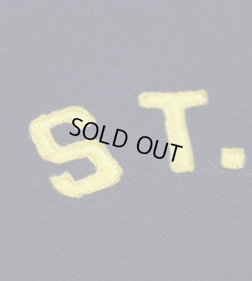 BOW WOW / ST. MACLAREN UNIV. VARSITY JACKET AGED