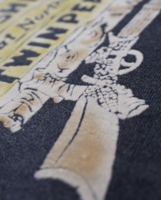 BOW WOW / SALISH LODGE SWEATSHIRT AGED