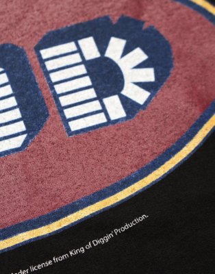 RECOGNIZE / KOD CANDY DISPENSER TEE
