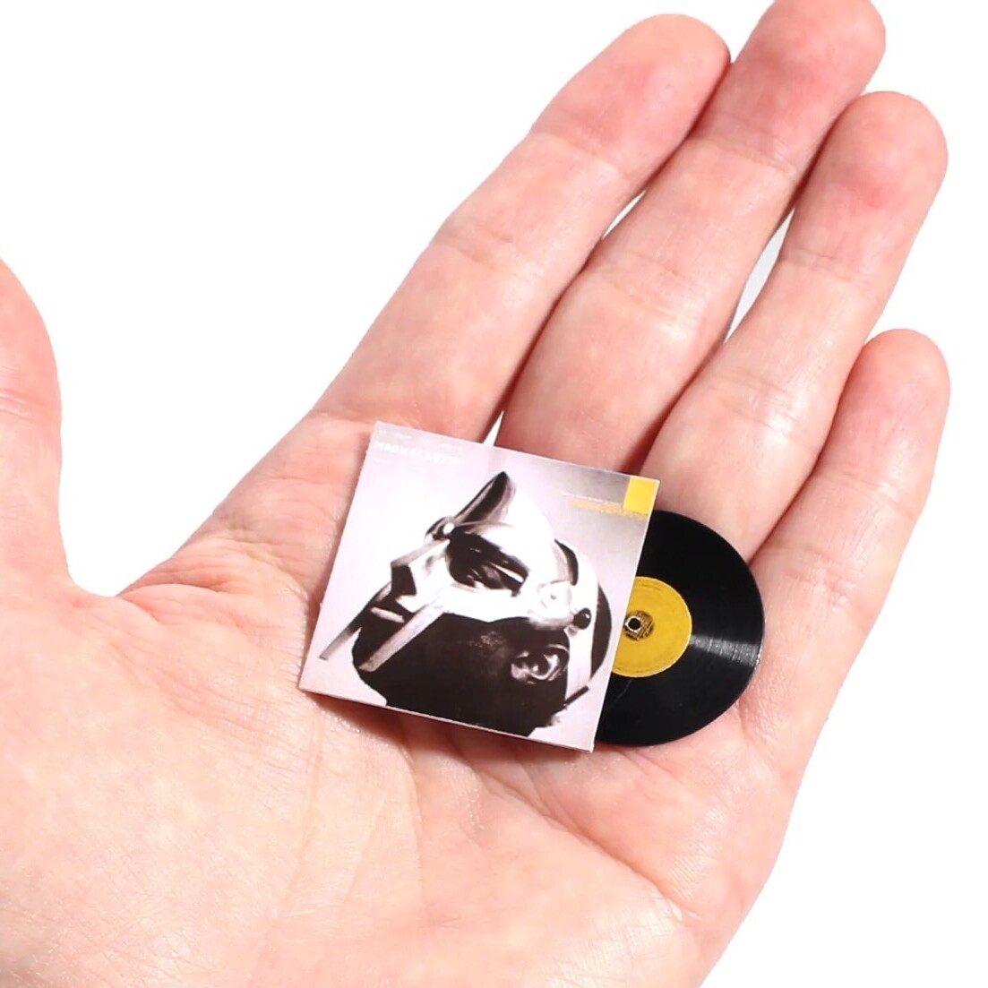 ☆MINIATURE RECORDS / ミニチュア レコード　取り扱いスタート☆